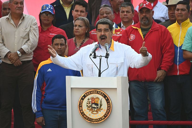 Maduro propone adelantar las elecciones a la Asamblea Nacional previstas para 2020 como solución a la crisis