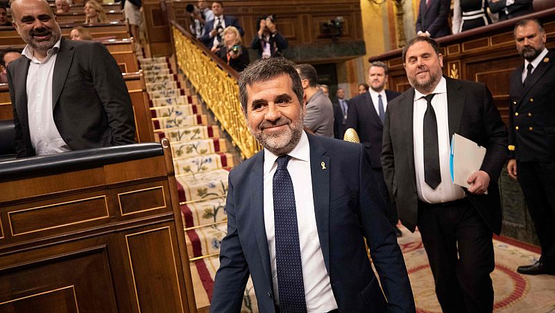 La suspensión de los diputados presos desata la batalla entre el Congreso y el Supremo