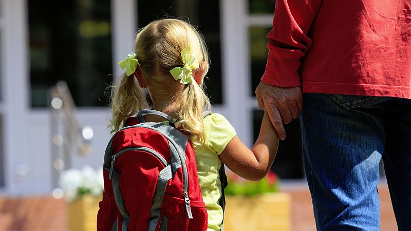 ¿Cuál es el peso máximo que deben llevar los niños al colegio?