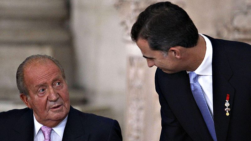 El rey Juan Carlos anuncia que dejará su actividad institucional el próximo 2 de junio