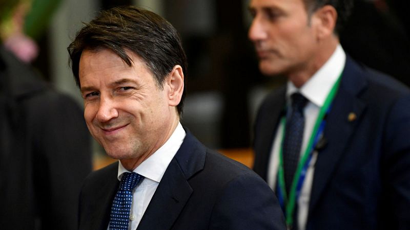Bruselas da 48 horas a Italia para que dé explicaciones por su elevada deuda