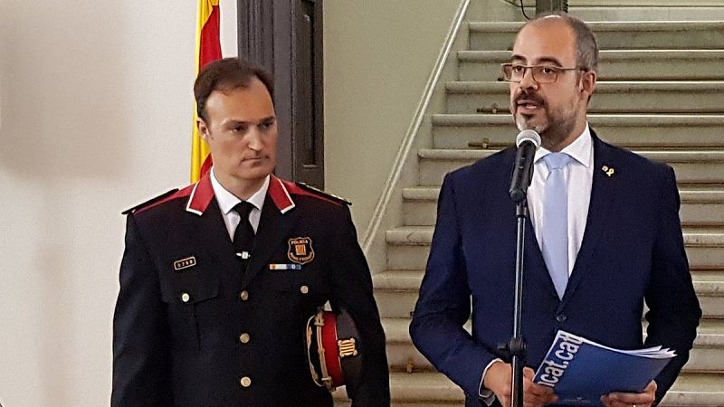 Destituido Esquius como jefe de los Mossos, al que sustituye Eduard Sallent, jefe de Información