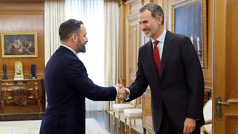 Abascal promete apoyar la acción de "cualquier gobierno dispuesto a aplicar el 155" en Cataluña