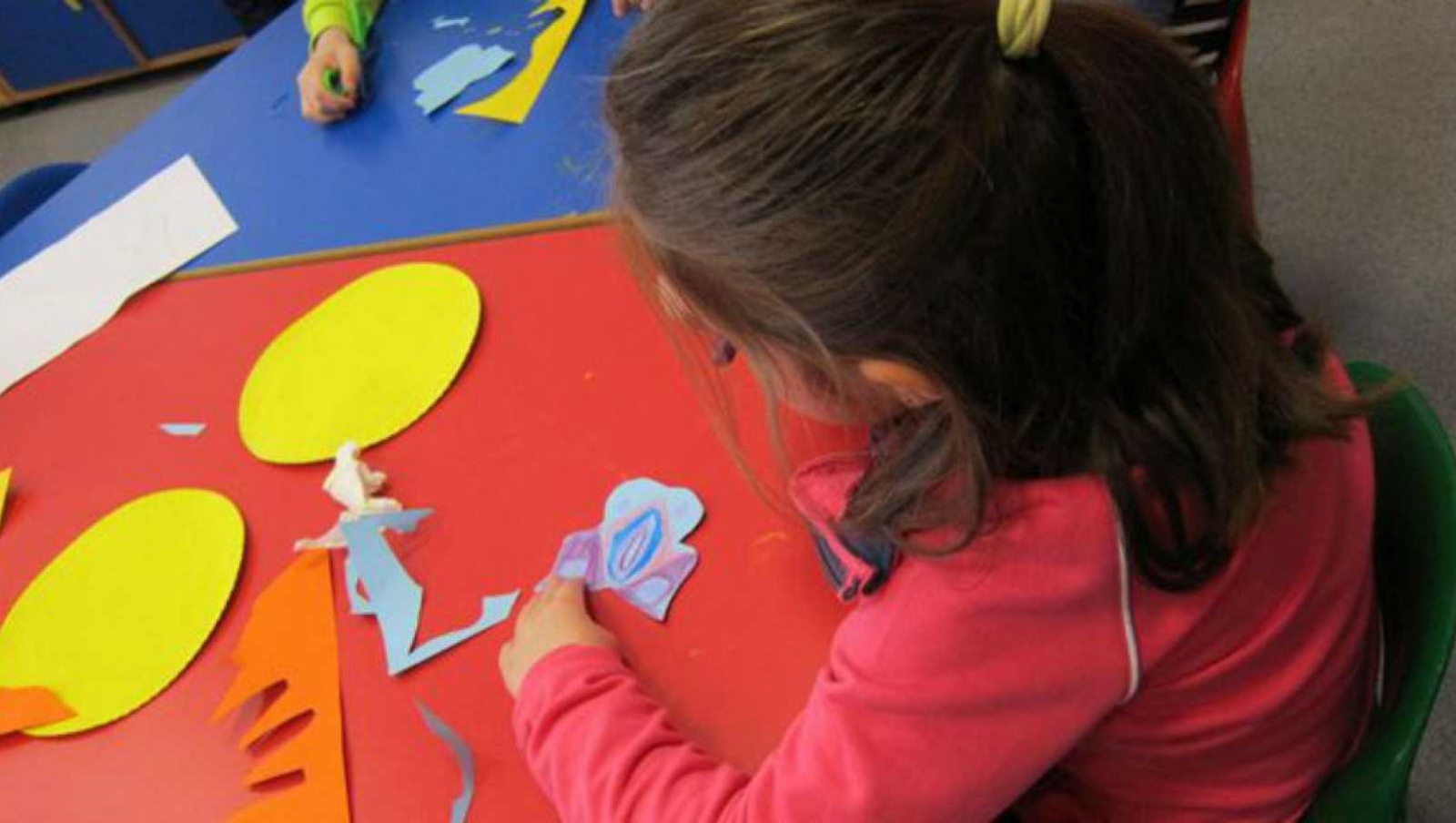 Denunciadas cuatro docentes por mofarse de una niña con autismo | Ver