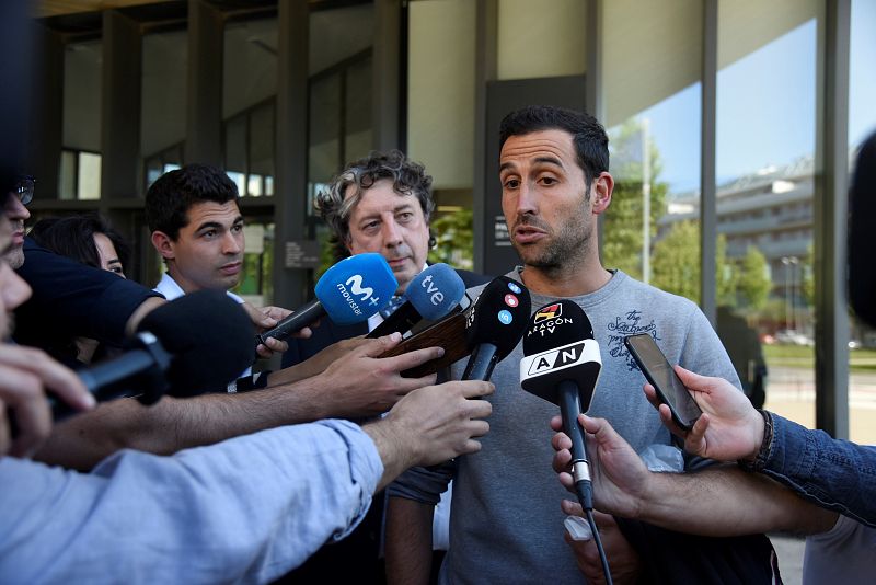Íñigo López admite un pacto con el rival para "bajar la intensidad" en el Huesca-Nàstic