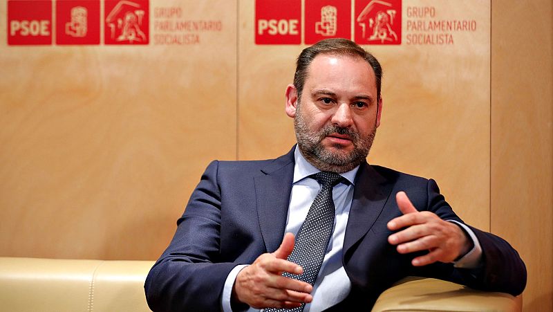 El PSOE no descarta ahora ministros de Podemos y apoyarse en independentistas para la investidura