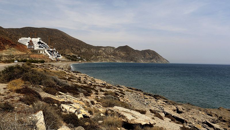 48 "banderas negras" para las playas más degradadas del litoral español