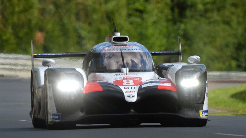 Fernando Alonso gana el Mundial de Resistencia tras imponerse en las 24 Horas de Le Mans