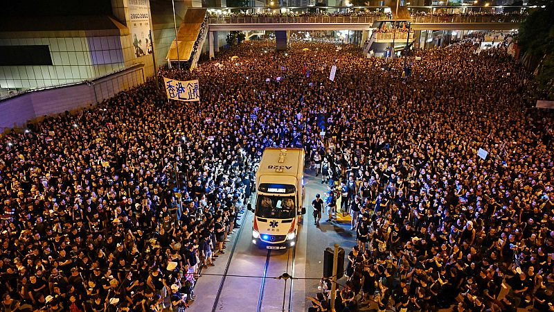Más de un millón de personas se manifiestan en Hong Kong para pedir la retirada de la ley de extradición