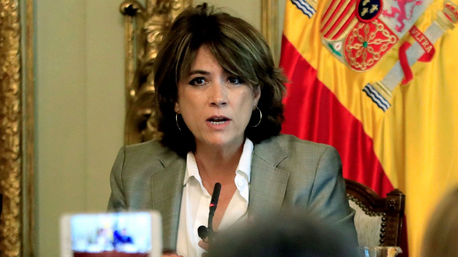 Dolores Delgado dice a Vox que se puede hacer la más dura crítica política sin insultos