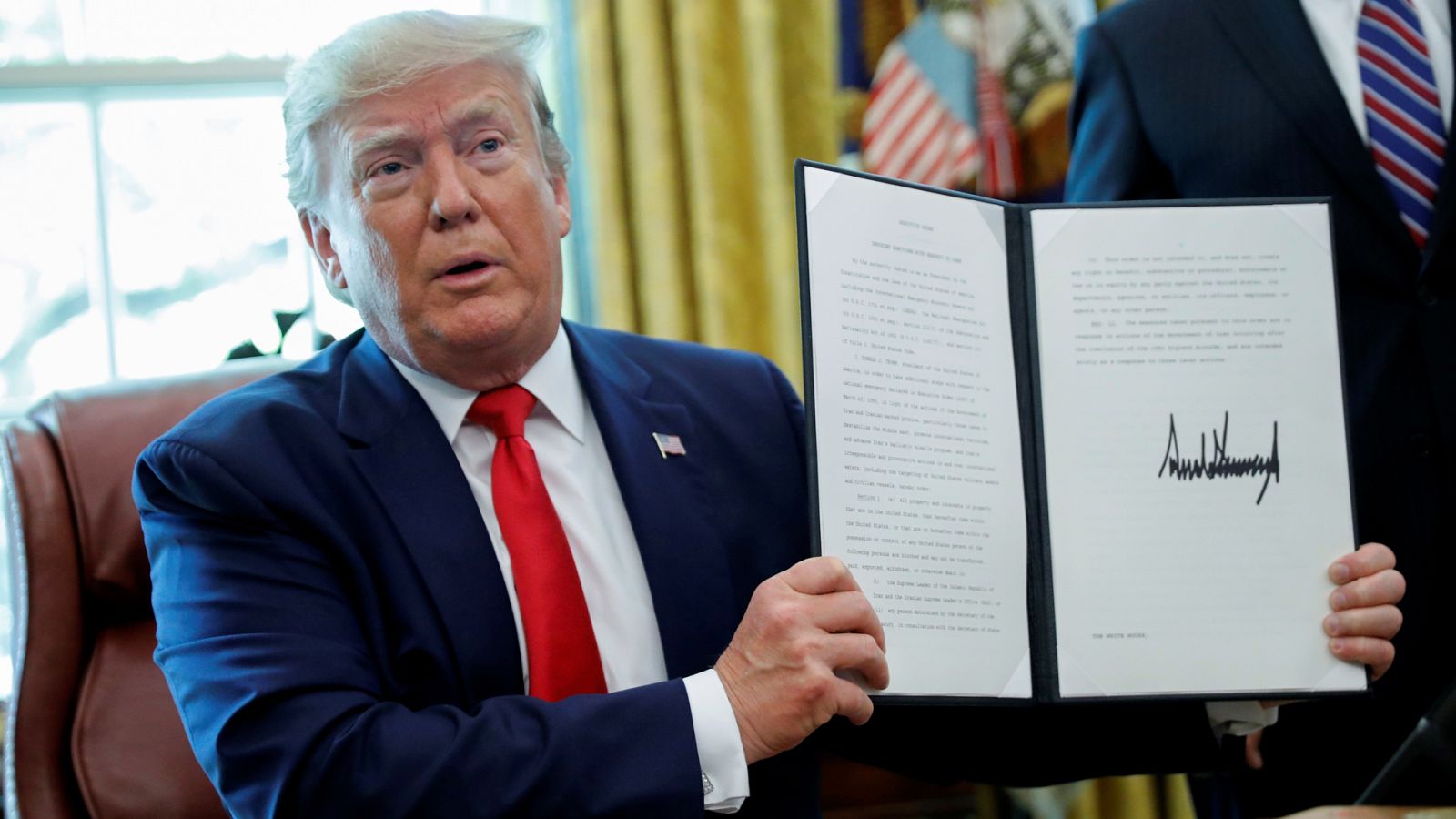 Trump eleva la presión contra Irán con sanciones al líder supremo