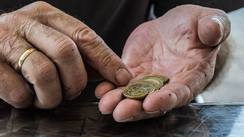 Trabajo usará 7.500 millones del préstamo para pagar las pensiones y la extra de julio