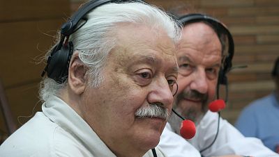 No es un día cualquiera - José María Pou y Mario Gas - Escuchar ahora