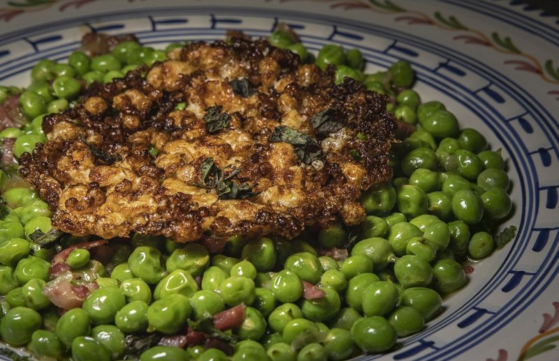 Receta de "guisantes con jam�n" de Dani Garc�a