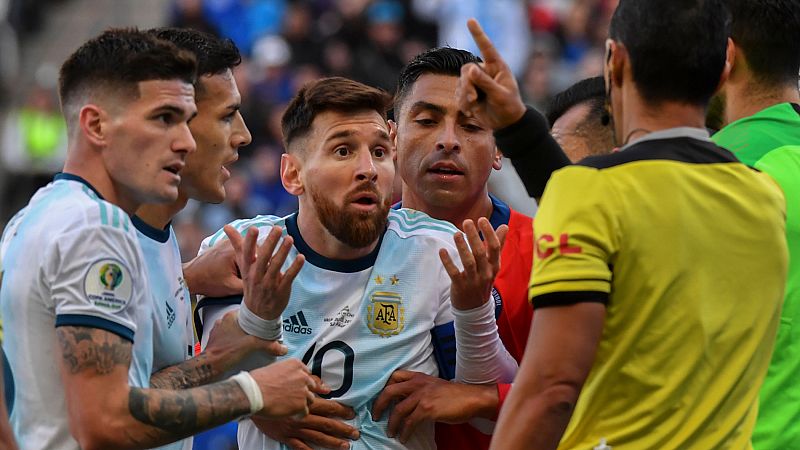Messi justifica su ausencia en la entrega de medallas para "no formar parte de esa corrupción"