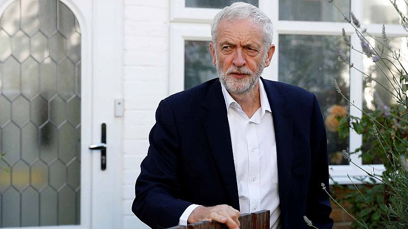 Corbyn exigirá al nuevo primer ministro británico un segundo referéndum sobre el 'Brexit' para defender la permanencia