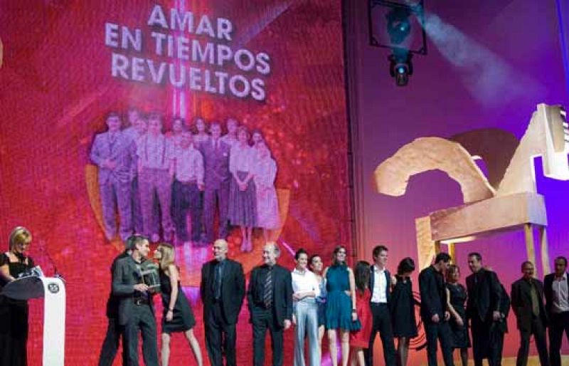 "Amar en tiempos revueltos" recoge el Premio Ondas 2008