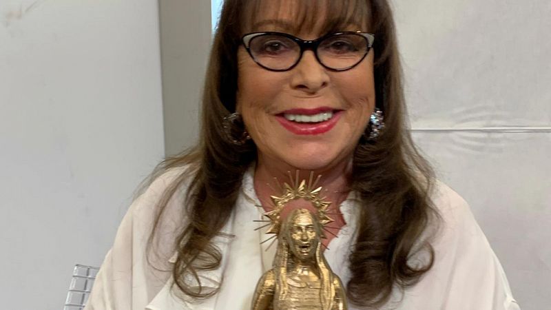 Massiel ya tiene a 'Santa Massiel' en sus manos