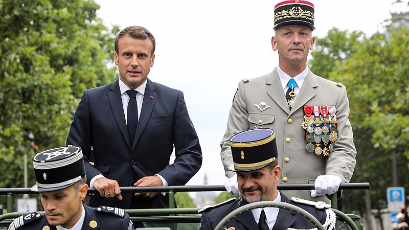 Macron se rodea de sus socios europeos en la fiesta nacional francesa