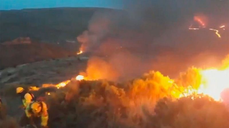 Un incendio arrasa 1.600 hectreas en Terque (Almera)