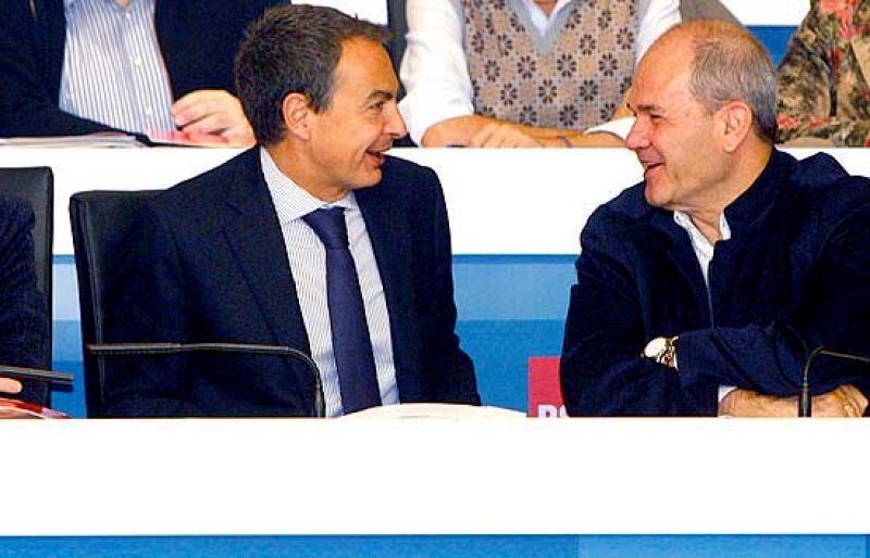 Zapatero promete un nuevo modelo de financiación autonómica para final de año