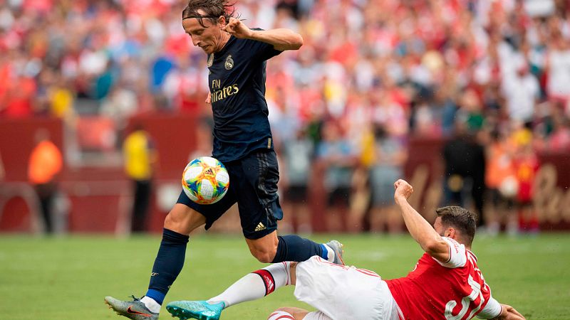 El Real Madrid gana en los penaltis tras remontar dos goles al Arsenal