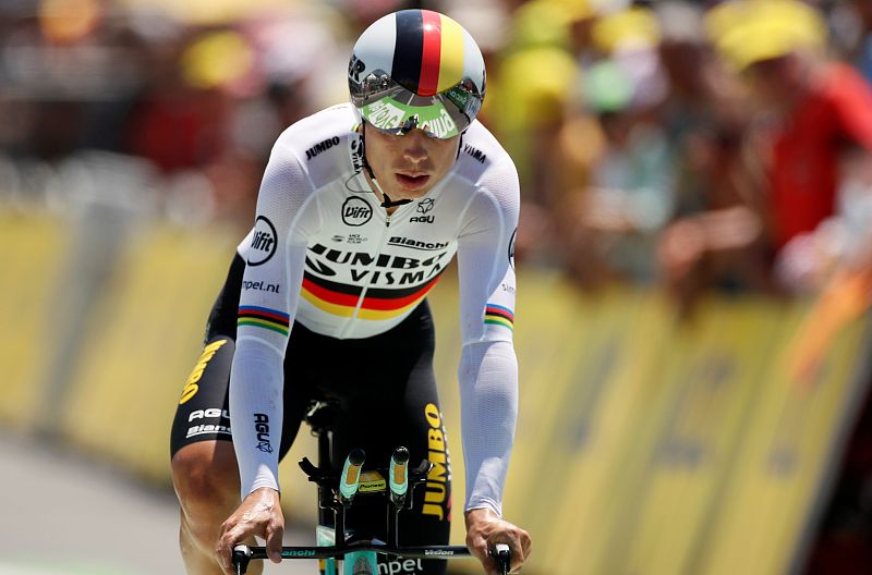 El Tour expulsa a Tony Martin y Rowe por su "enganchón" en carrera