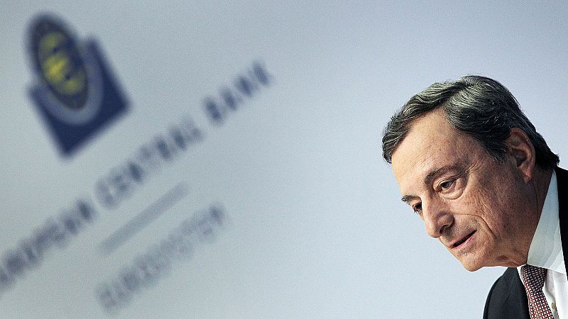 Draghi abre la puerta a actuar sobre los tipos de interés en septiembre ante la baja inflación