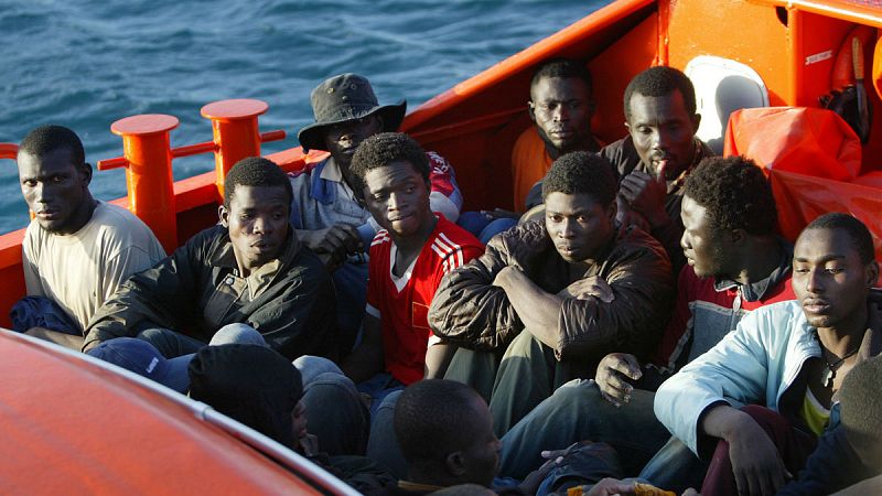 Más de 150 migrantes desaparecidos al naufragar una embarcación en Libia