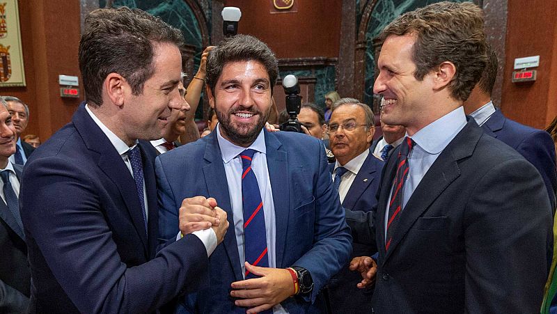 López Miras es investido presidente de Murcia con los votos de PP, Cs y Vox