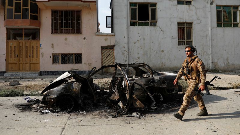 Suben a 24 los muertos en un ataque contra un candidato electoral en Kabul
