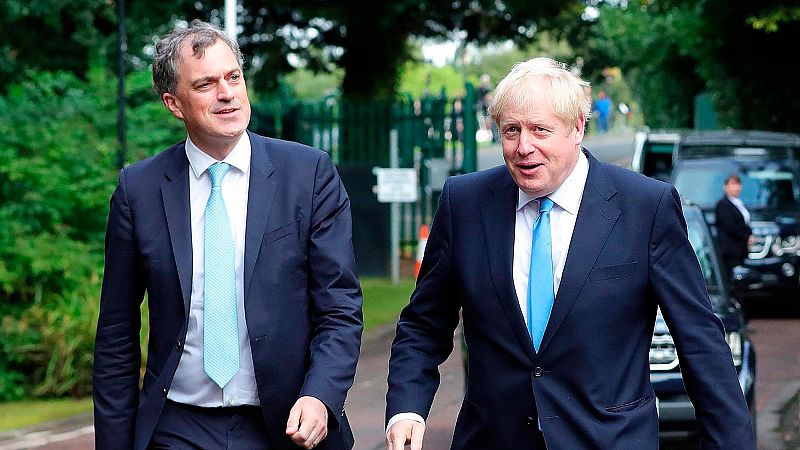 Boris Johnson promete en Irlanda del Norte impedir una frontera dura aunque haya un 'Brexit' sin acuerdo