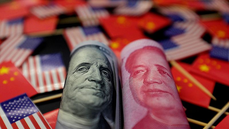 Wall Street sufre su peor cierre del año después de que China deje caer el yuan a niveles de 2008