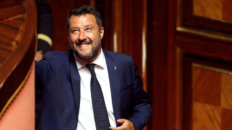 La aprobación del decreto antiinmigración en Italia consolida el poder de Salvini frente al M5S