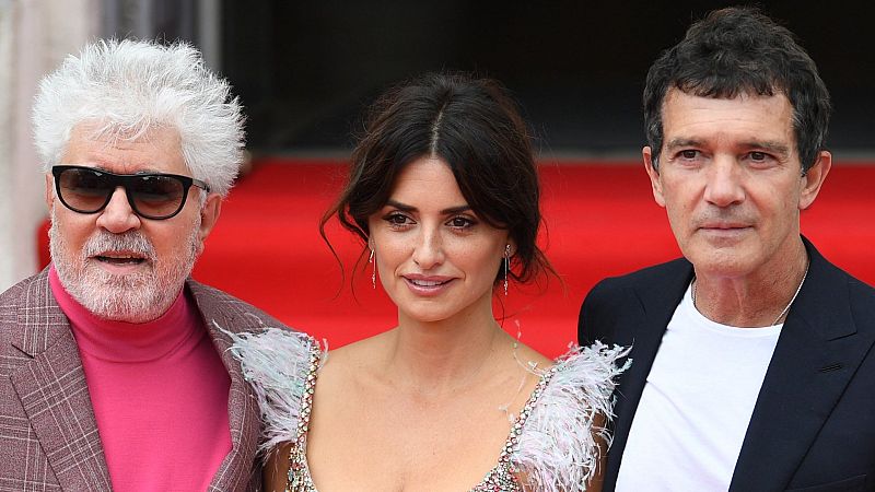 Penélope Cruz, Antonio Banderas y Pedro Almodovar estrenan "Dolor y Gloria" en Londres