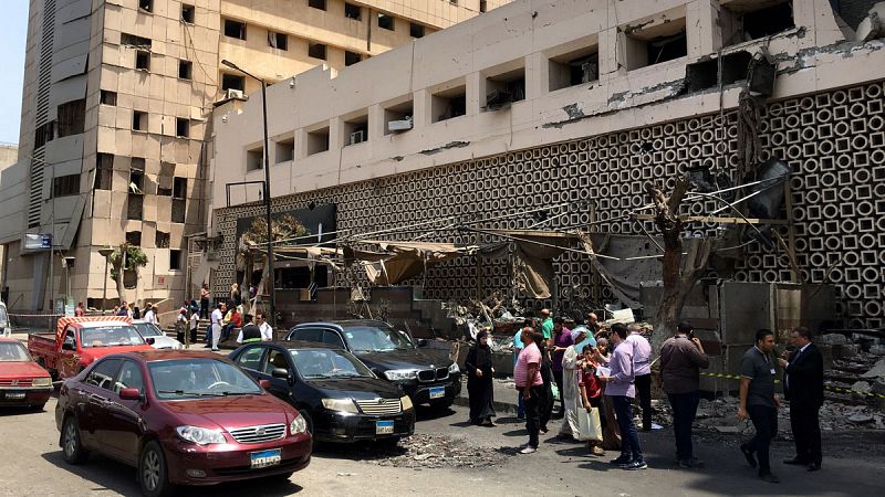 Egipto abate a 17 terroristas relacionados con el atentado que causó 20 muertos en El Cairo