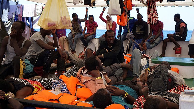 Resignación a bordo del Open Arms: "No tienes elección, sólo tener paciencia y ya veremos qué sucede"