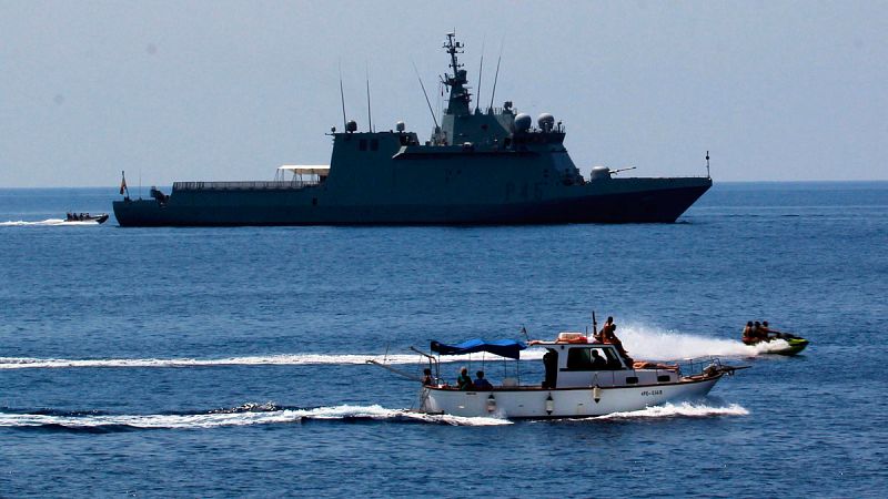 El Audaz llega a Sicilia para recoger a los 15 migrantes del Open Arms