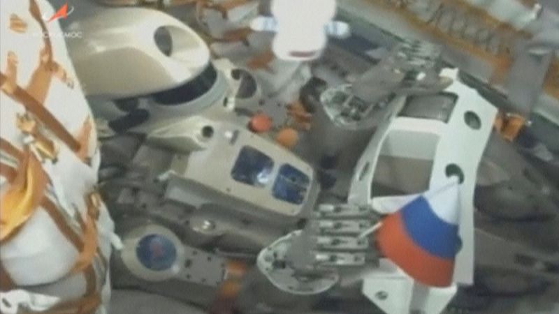 La nave rusa Soyuz con el androide "Fiódor" se acopla a la Estación Espacial Internacional al segundo intento