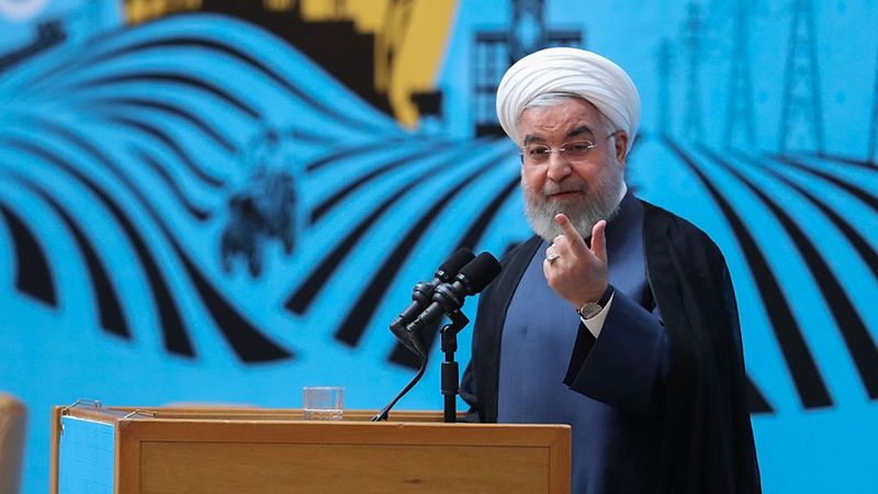 El presidente iraní enfría la posibilidad de una reunión con Trump y le pide que primero levante las sanciones