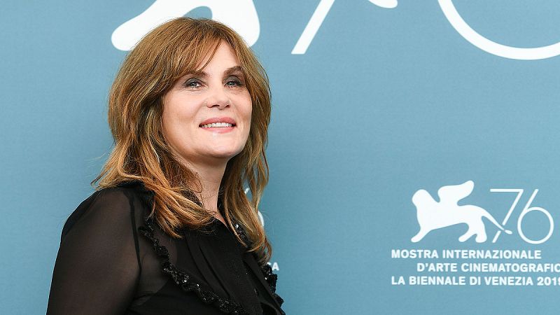 Emmanuelle Seigner presenta la película de Polanski: "Su sentimiento de persecución es fácil de entender"