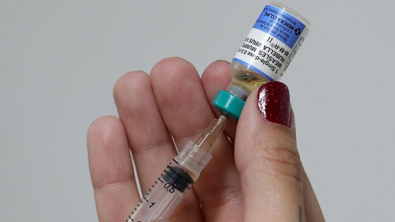 Sanidad aclara que se deben vacunar del sarampión los nacidos a partir de 1970
