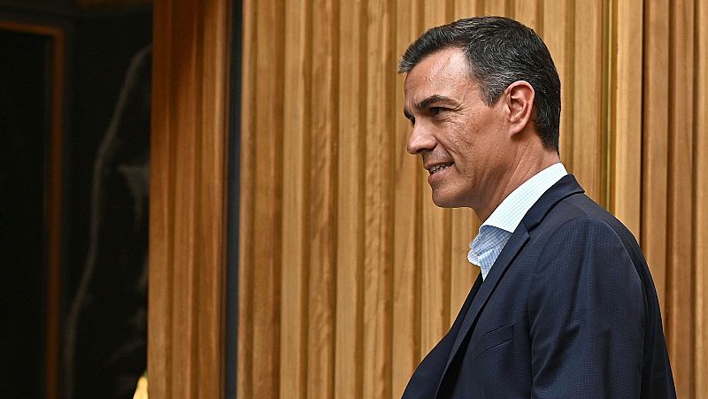 Frenar los "abusos" del alquiler y dentista gratuito, algunas medidas de Sánchez para persuadir a Iglesias
