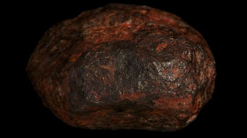Descubren dentro de un meteorito un mineral nunca visto antes en la naturaleza