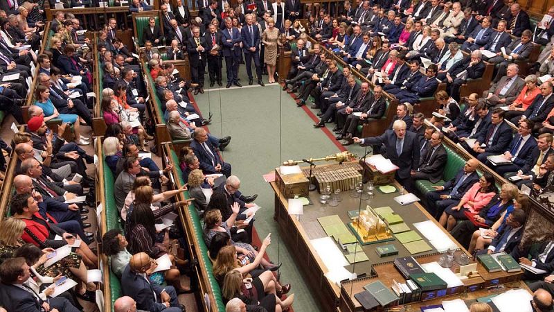 El Parlamento británico rechaza el adelanto electoral y cierra hasta el 14 de octubre