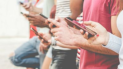 Las mañanas de RNE con Iñigo Alfonso - Atraer a los jóvenes: El reto de los medios públicos en Europa - escuchar ahora