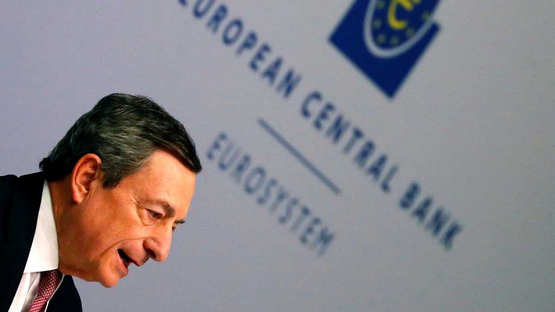 El plan del BCE para reactivar la economía: volver a comprar deuda, cobrar más a la banca y aplazar subidas de tipos
