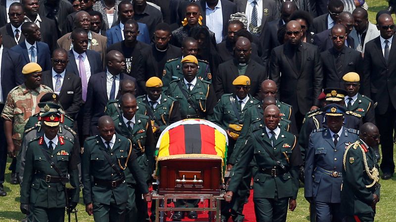 Multitudinario funeral de Estado del expresidente Robert Mugabe en Harare