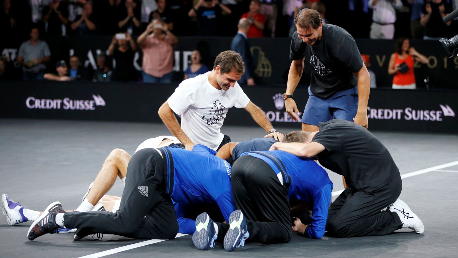 Zverev gana a Raonic y Europa celebra su tercera Laver Cup