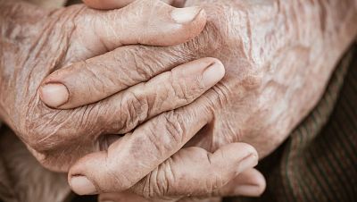 Memoria de delfín - Mayores: la mirada después de los 65 - 28/09/19 - escuchar ahora